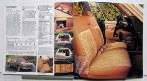 1982 Chevrolet Wagons Cavalier Malibu Classic Caprice Sales Brochure