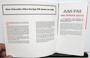 1965 Chevrolet Dealer AM/FM & FM Stereo Car Radio Guide Brochure Delco GM Orig