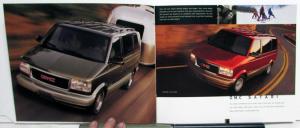 2001 GMC Canadian Truck Dealer Sales Brochure Safari Van Features Options