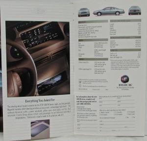 1995 Buick Riviera Folder Sales Brochure