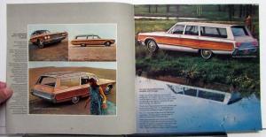 1968 Chrysler New Yorker Town & Country 300 Newport Options Features Brochure