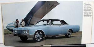 1968 Lincoln Dealer Sales Brochure Continental Features & Options Cutout Cover