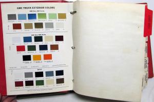 1976 GMC Truck Dealer Data Book Sales Reference Full Line Pickup Light Medium HD