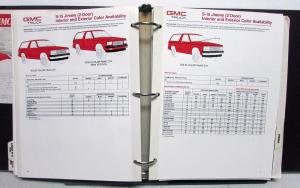 1990 GMC Truck Dealer Color & Trim Album Paint Upholstery Options Pickup Van S15