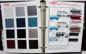 1992 GMC Light Duty Truck Dealer Color & Trim Album Book Pickup Jimmy Van Yukon