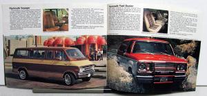 1977 Chrysler Plymouth Dealer Sales Brochure Cordoba Volare Van Trail Duster