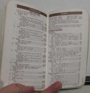 1978 Chevrolet Trucks Dealer Salesmen Pocket Price & Data Book Pickup Blazer Van