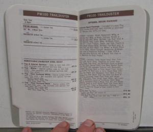 1977 Plymouth Salesmen Pocket Price Data Book Multi-Purpose Voyager Trailduster