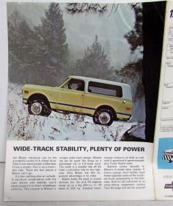 1969 Chevrolet Blazer 4 Wheel Drive Truck Dealer Sales Brochure Original