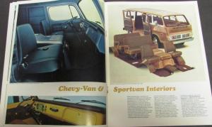 1970 Chevrolet Chevy Van & Sportvan Truck Dealer Sales Brochure Original