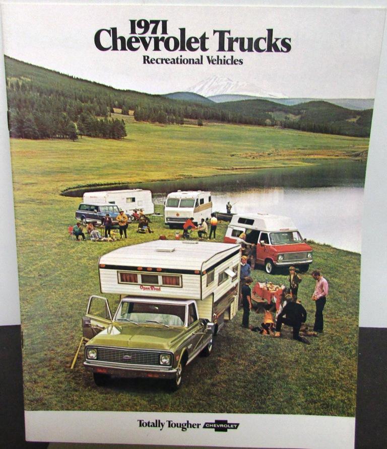 1971 Chevy Pickup Camper Van Suburban Blazer Motor Home El Camino Brochure