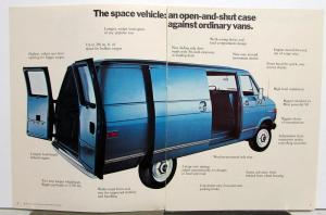 1971 Chevy Van SG & GE 10 20 30 Models Truck Sales Brochure Original
