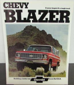 1974 Chevrolet Blazer 2 & 4 Wheel Drive Truck Dealer Sales Brochure Original