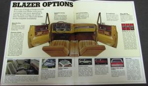 1974 Chevrolet Blazer 2 & 4 Wheel Drive Truck Dealer Sales Brochure Original
