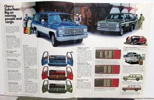 1975 Chevrolet Chevy Suburban Truck Dealer Color Sales Brochure Original