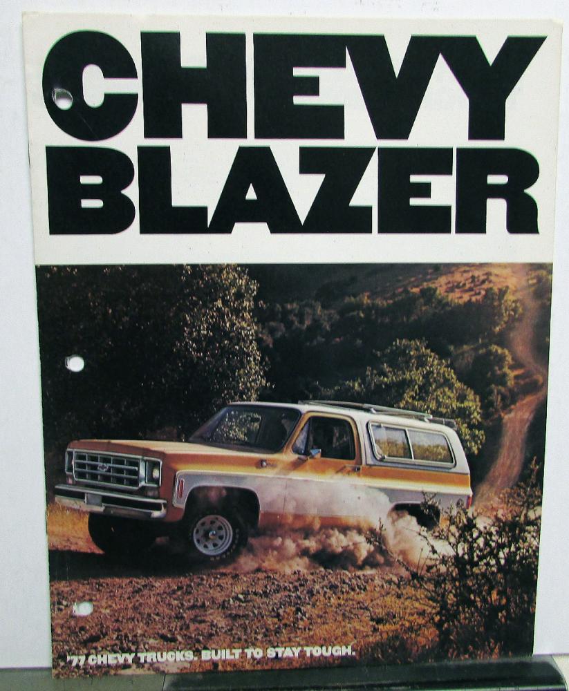 1977 Chevrolet Chevy Blazer Truck Color Sales Brochure Original