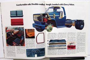 1977 Chevrolet Mediums Series 50 60 65 Truck Brochure Conventional & Tandem