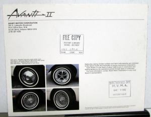 1982 Avanti II Color Sales Brochure Folder