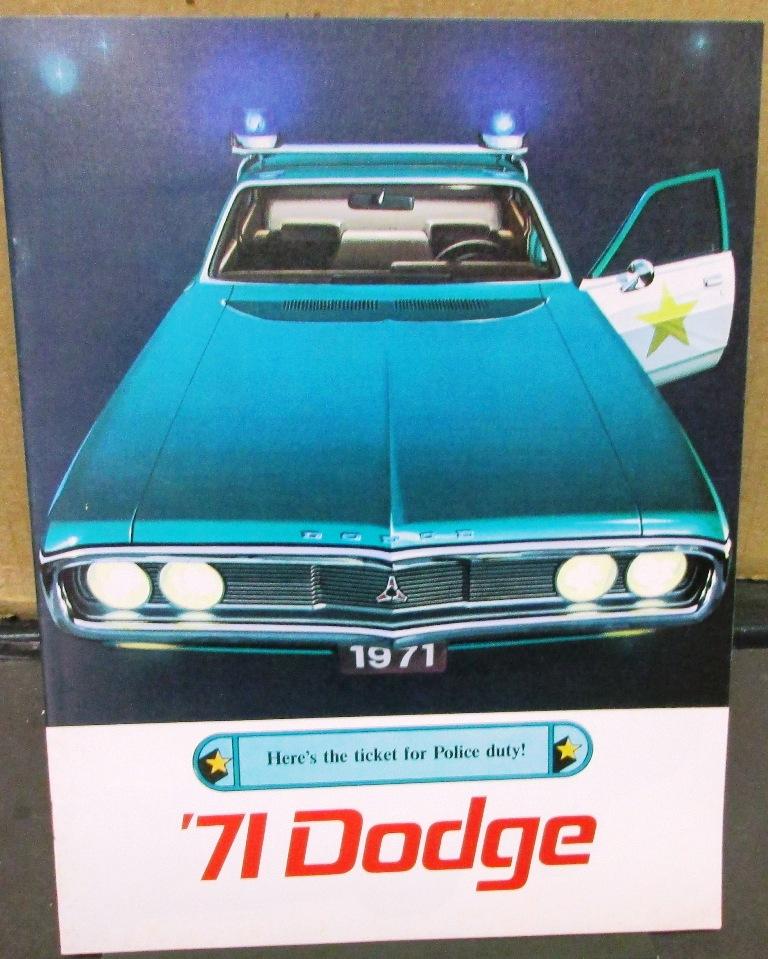 Original 1971 Dodge Dealer Sales Brochure Police Pursuit Fleet Coronet Polara
