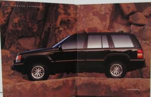 1993 Jeep Sales Brochure Original Condensed Grand Cherokee & Wagoneer & Wrangler