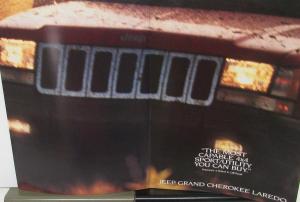 1996 Jeep Grand Cherokee Color Sales Brochure Folder Original Magazine Reviews
